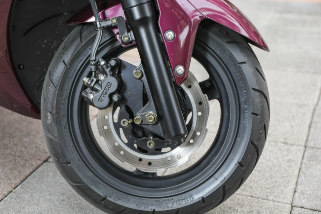 Cận cảnh đối thủ Honda SH Mode giá 53 triệu đồng